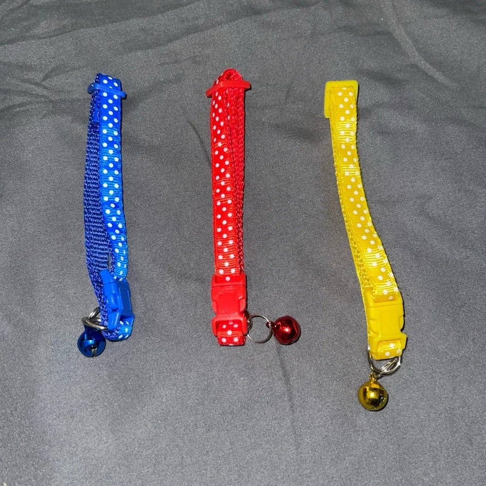 NWOT cat collars bundle of 3